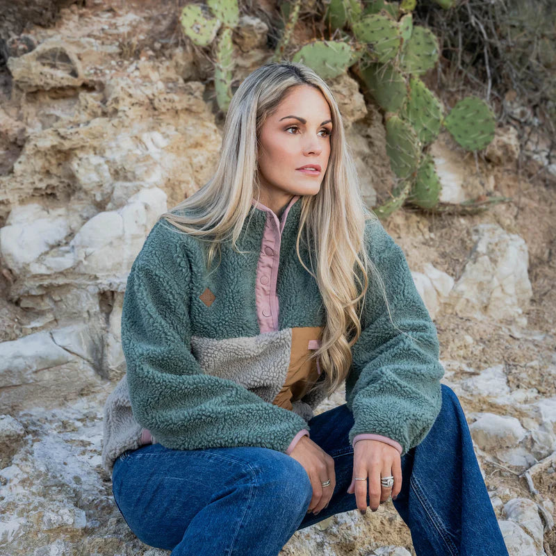 Stella Pullover