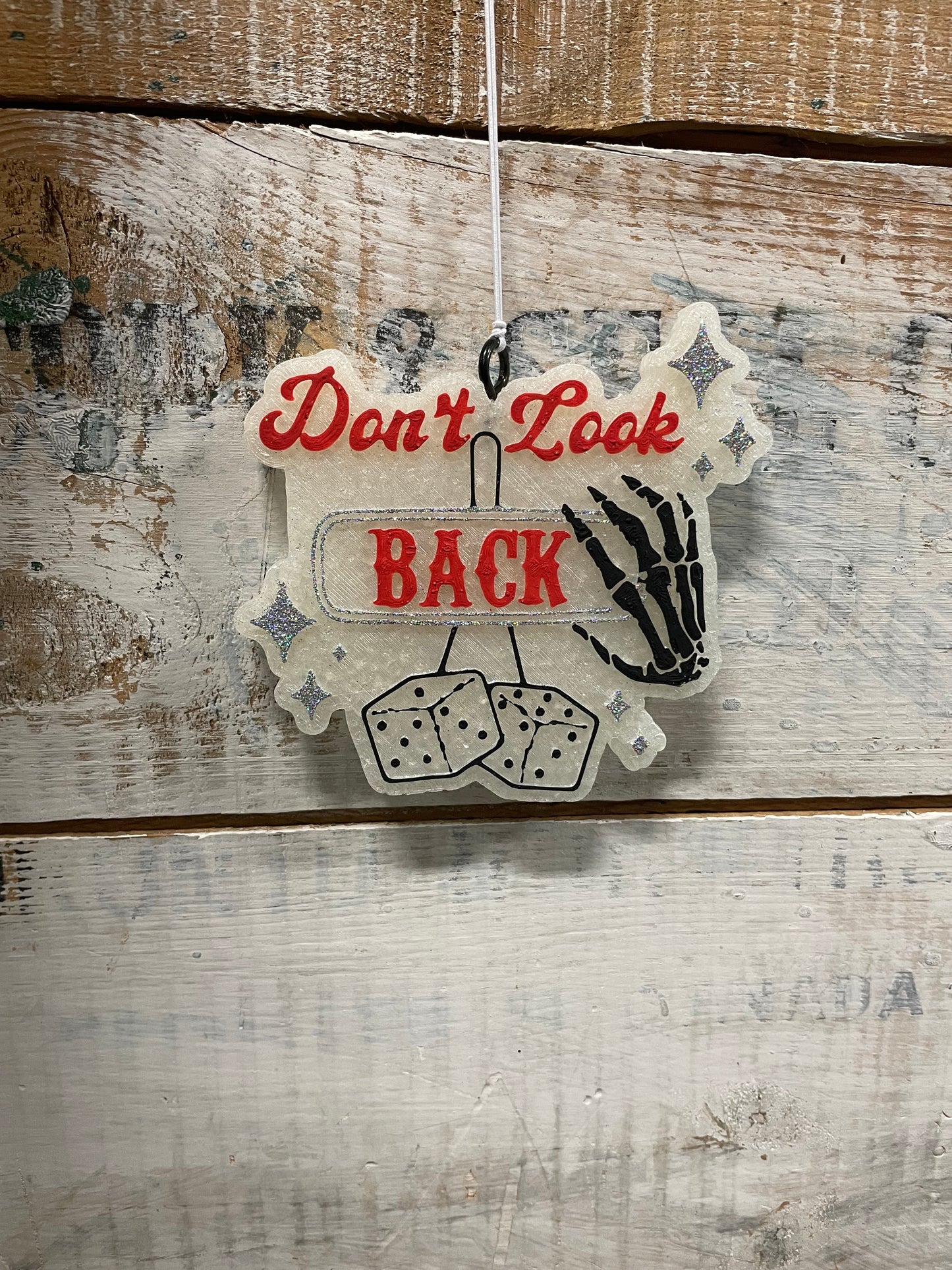 Don't Look Back Freshie