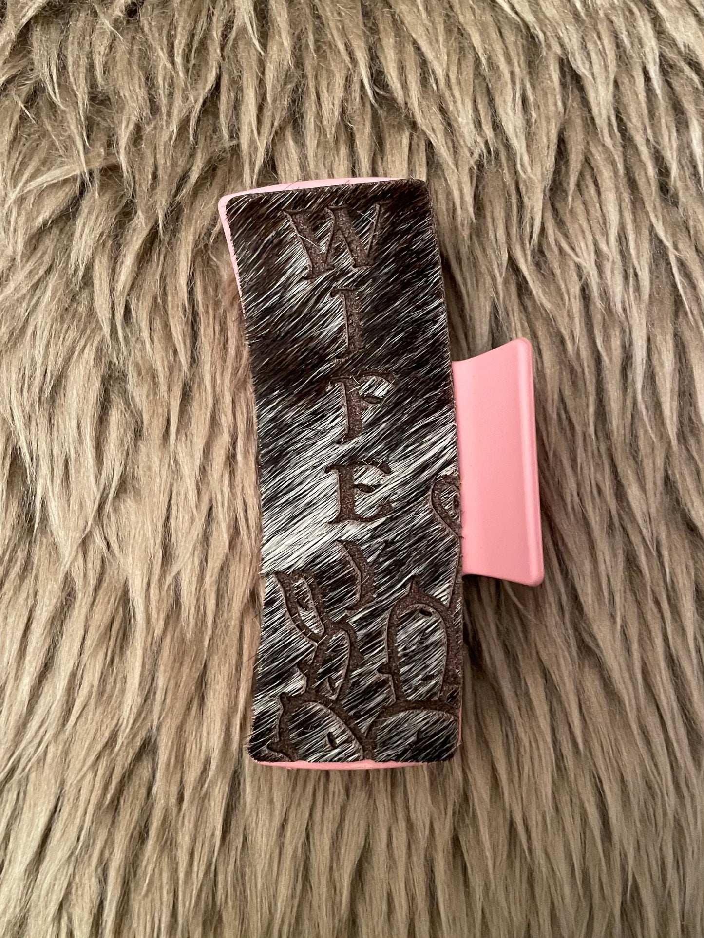 Wifey Claw Clip