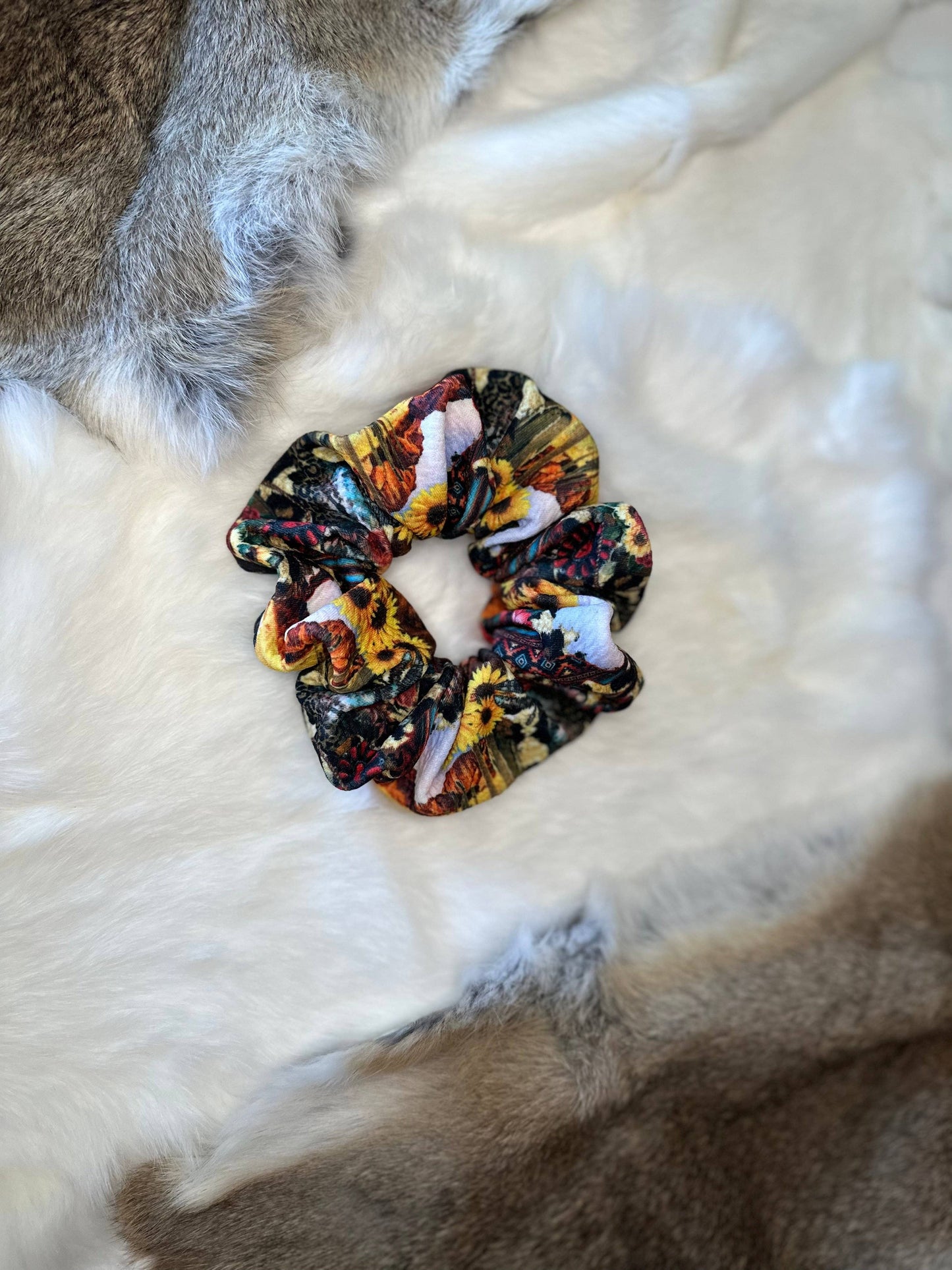 South Dakota Large Scrunchie