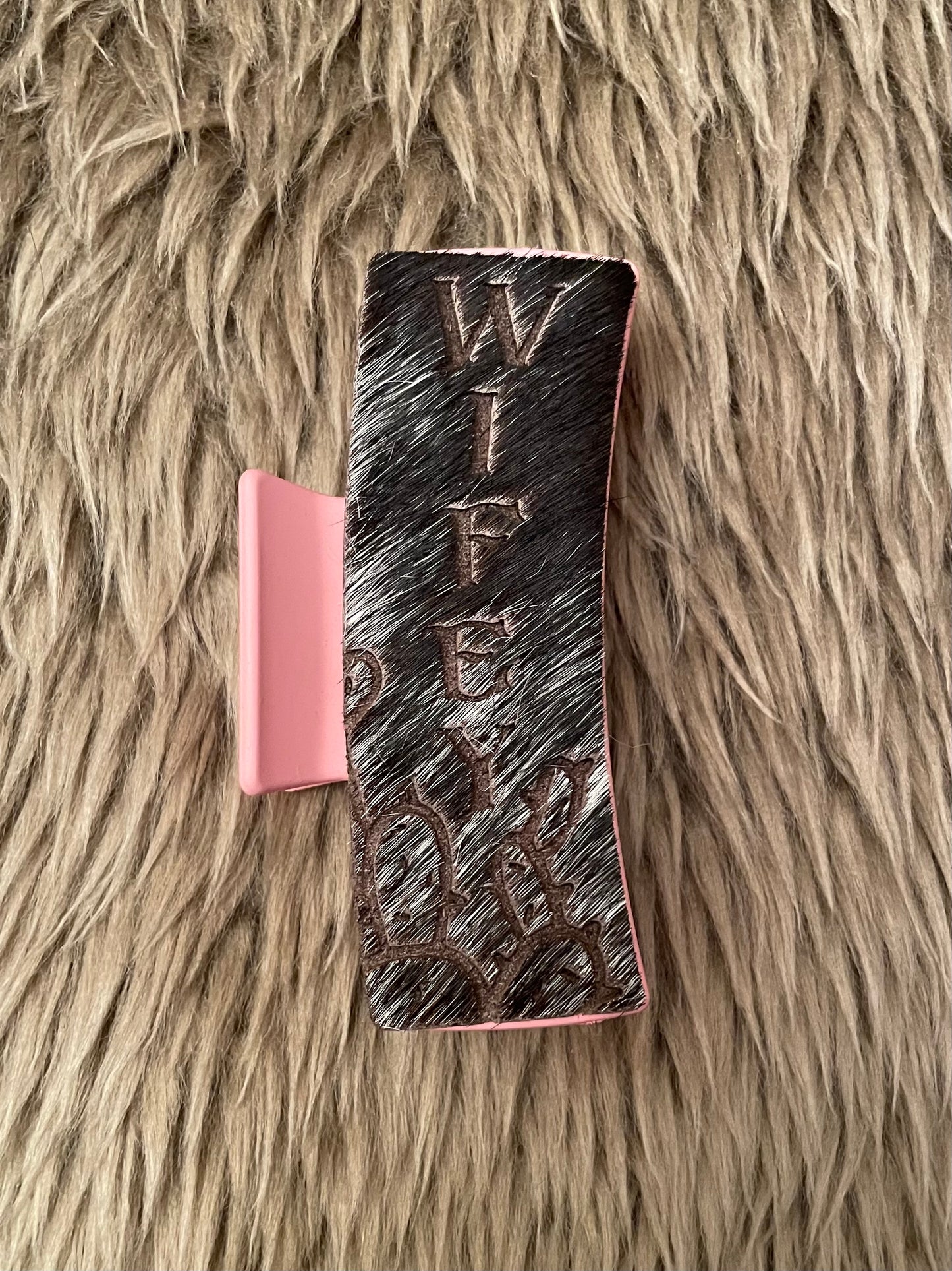 Wifey Claw Clip