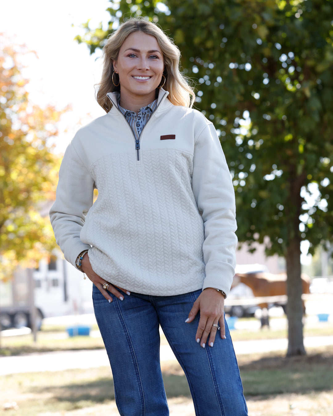 Cinch Ladies Cream 1/4 Zip Pullover