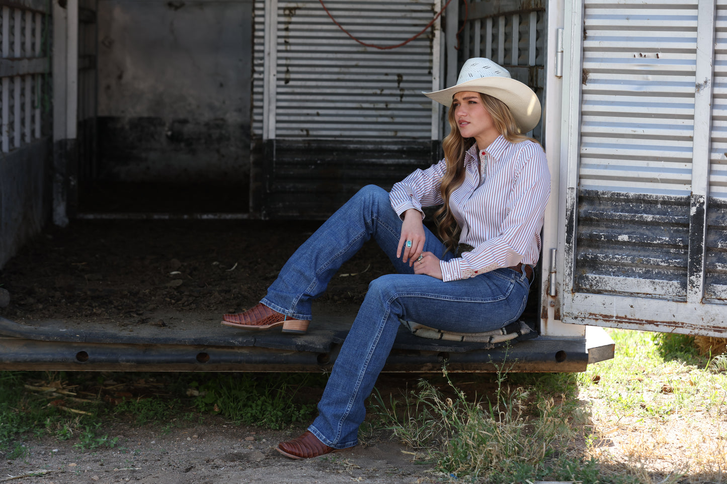 Cinch TENCEL™ Button-Down Western Shirt - Red Blue Stripe