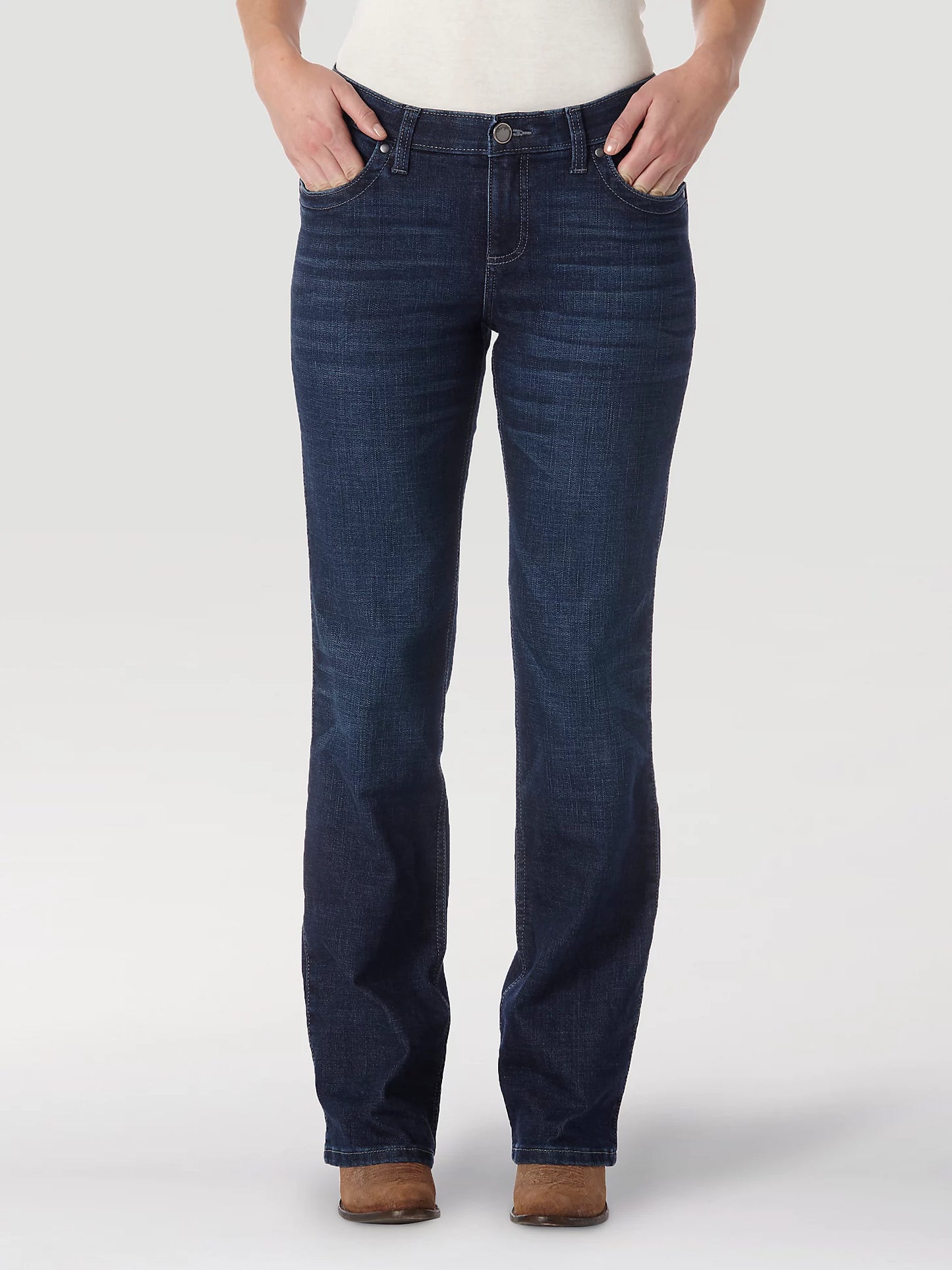 Wrangler® Ultimate Riding Jean Q-Baby Mid-Rise Bootcut