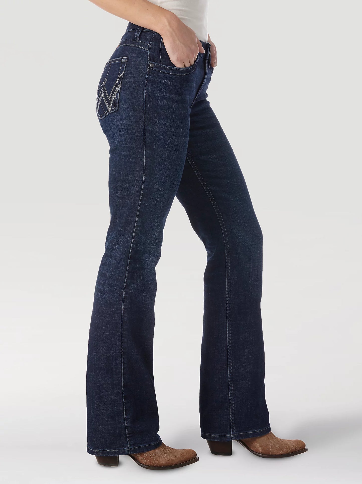 Wrangler® Ultimate Riding Jean Q-Baby Mid-Rise Bootcut