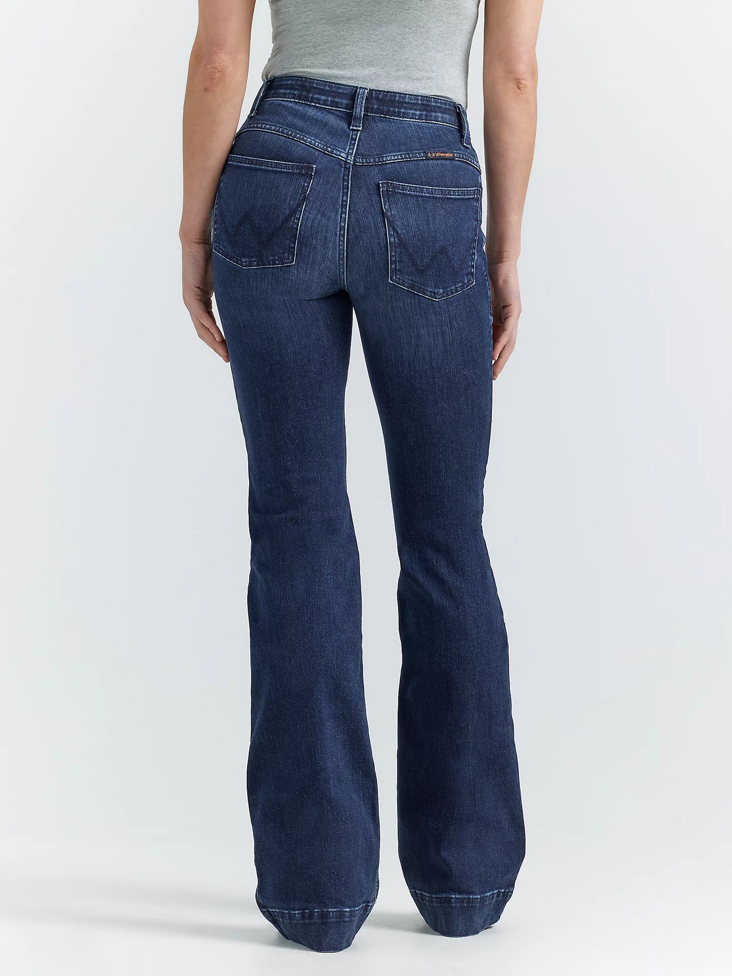 Wrangler® Ultimate Riding Jean Willow Mid-Rise Trouser