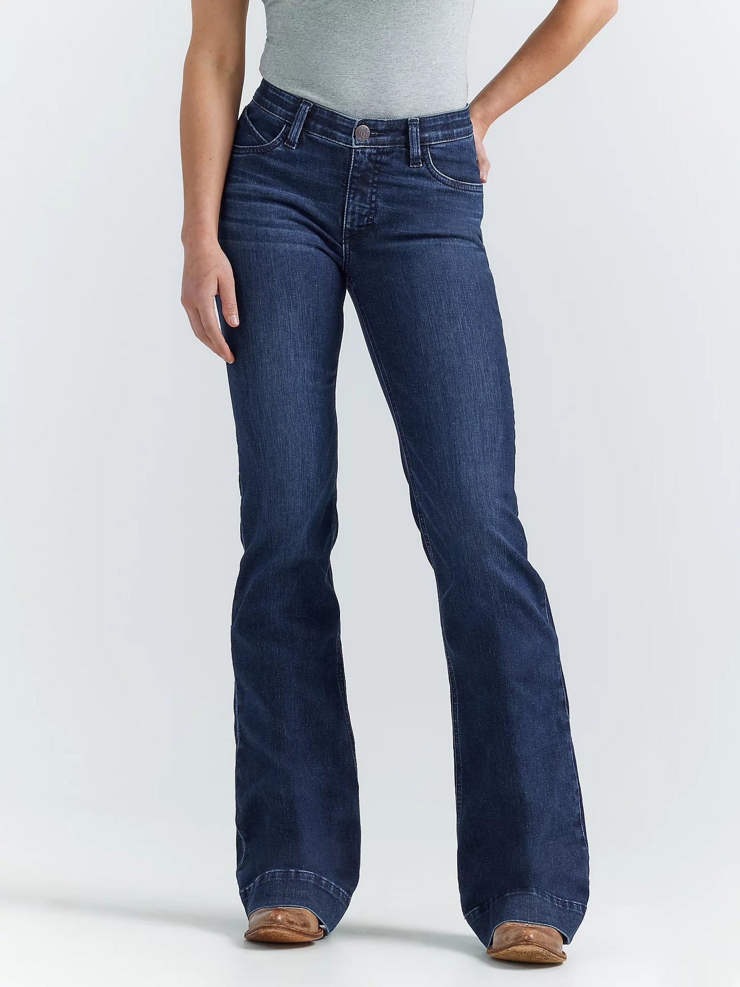Wrangler® Ultimate Riding Jean Willow Mid-Rise Trouser