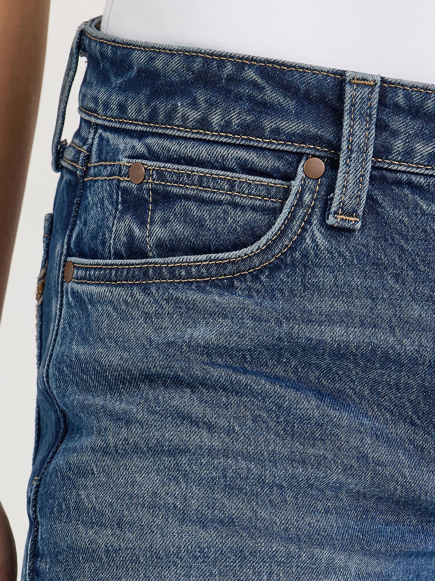 Wrangler Retro® Mae Mid Rise Bootcut Jean